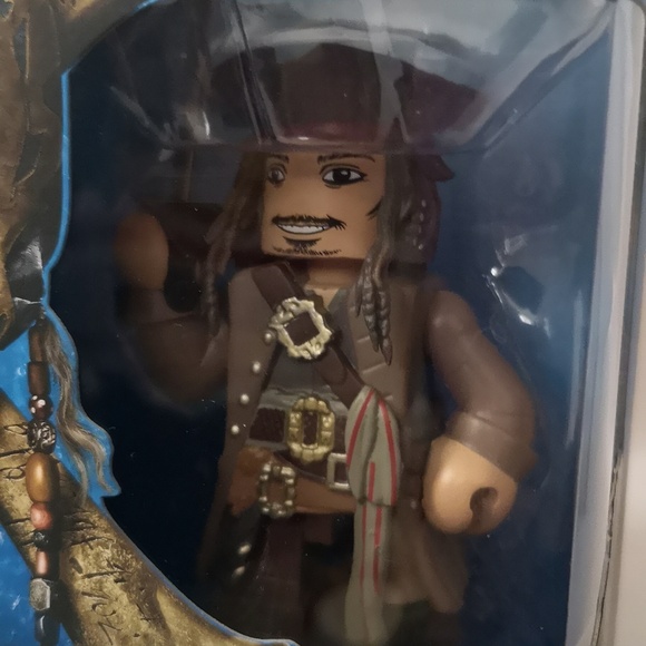 Disney Jack Sparrow Pirates of the Caribbean Collector ViniMates Figure New - Picture 5 of 5